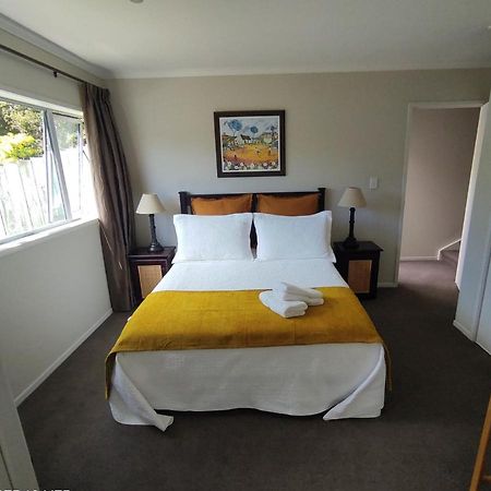 Castor Bay Homestay Auckland Eksteriør bilde